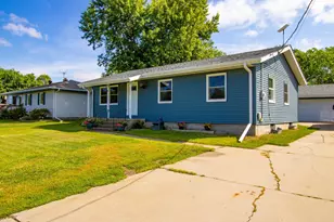 5432 Mineral Ave, Mountain Iron, MN 55768 - Photo 3