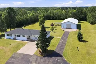 1433 Morris Ave, Hinckley, MN 55037 - Photo 49