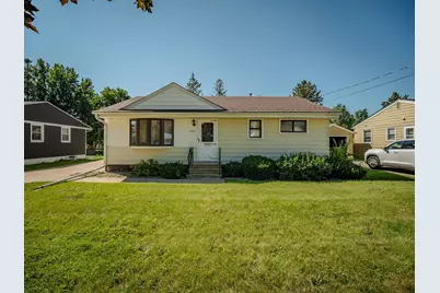 1805 5th Avenue NW, Austin, MN 55912 - Photo 1