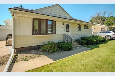 1805 5th Avenue NW, Austin, MN 55912 - Photo 5
