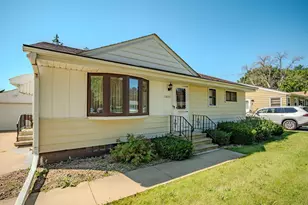 1805 5th Ave NW, Austin, MN 55912 - Photo 5