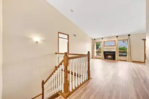 833 Southcross Dr E, Burnsville, MN 55306 - Photo 3