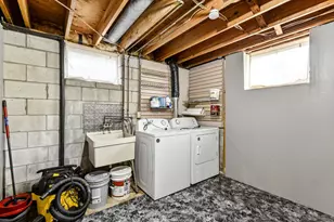 678 Case Ave, Saint Paul, MN 55106 - Photo 31