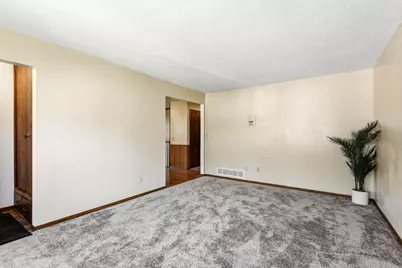 678 Case Avenue, Saint Paul, MN 55106 - Photo 7