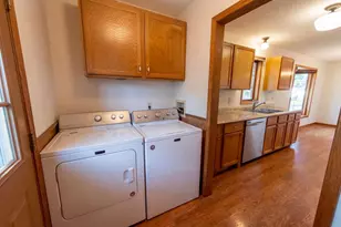 441 S Elm St, Waconia, MN 55387 - Photo 9