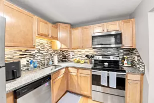 3155 Coachman Rd, Eagan, MN 55121 - Photo 9