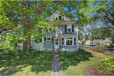 987 Earl Street, Saint Paul, MN 55106 - Photo 1