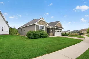1250 Oak Tree Ct, Carver, MN 55315 - Photo 31