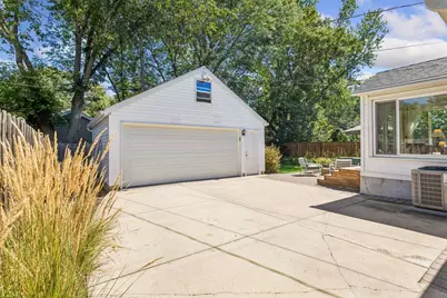 2721 Kipling Avenue S, Saint Louis Park, MN 55416 - Photo 39