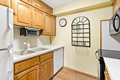 5410 Three Points Boulevard #411, Mound, MN 55364 - Photo 21