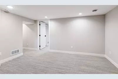 238 8th Avenue N, Hopkins, MN 55343 - Photo 21