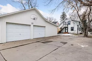 238 8th Ave N, Hopkins, MN 55343 - Photo 27