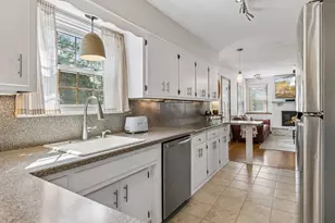 1143 Cleveland Ave S, Saint Paul, MN 55116 - Photo 5