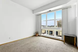 2650 University Ave W, Saint Paul, MN 55114 - Photo 23