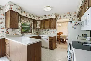 2756 Yukon Ave N, New Hope, MN 55427 - Photo 3