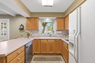 272 Cove Rd, Hudson, WI 54016 - Photo 11