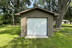 3511 Hoeger Ln, Albert Lea, MN 56007 - Photo 57