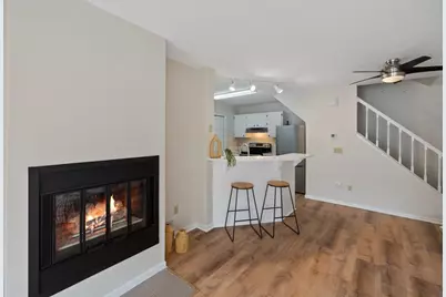 9925 Russell Avenue N #9, Brooklyn Park, MN 55444 - Photo 5