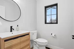 4824 W 40th Ln, Saint Louis Park, MN 55416 - Photo 23