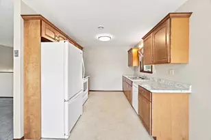 2728 29th Ave S, Moorhead, MN 56560 - Photo 7