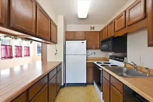 2417 Jefferson St, Duluth, MN 55812 - Photo 7