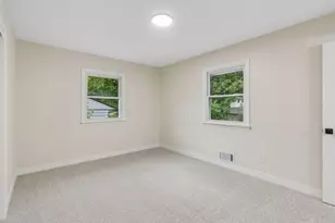 6109 Bethia Ln, Brooklyn Park, MN 55429 - Photo 15