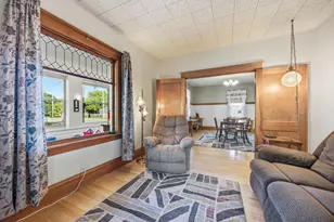 200 Juniper St S, Lester Prairie, MN 55354 - Photo 7