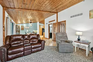 813 3rd Ave SE, Stewartville, MN 55976 - Photo 13