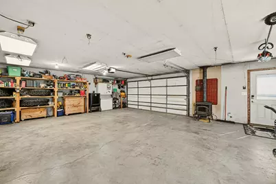 813 3rd Avenue SE, Stewartville, MN 55976 - Photo 37