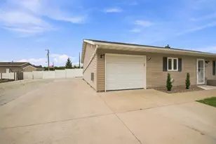 508 Walnut Ave S, Owatonna, MN 55060 - Photo 29