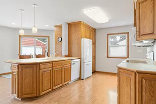 304 18th St NW, Austin, MN 55912 - Photo 11