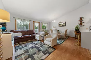 1015 Poplar St, Northfield, MN 55057 - Photo 13