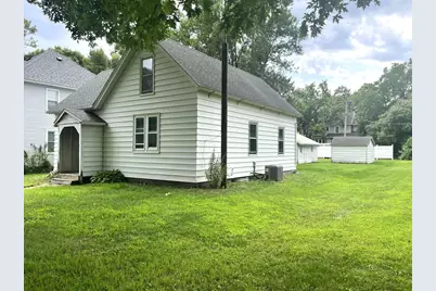223 1st Street SE, Clara City, MN 56222 - Photo 3