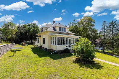 115 Mill Street E, Cannon Falls, MN 55009 - Photo 29
