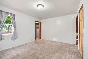 56571 220 St, Austin, MN 55912 - Photo 3