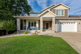 317 Oak Marsh Dr, Mankato, MN 56001 - Photo 3