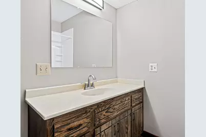 7211 Perry Court E #0, Brooklyn Center, MN 55429 - Photo 39