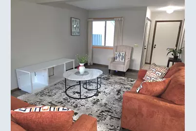 7211 Perry Court E #0, Brooklyn Center, MN 55429 - Photo 7