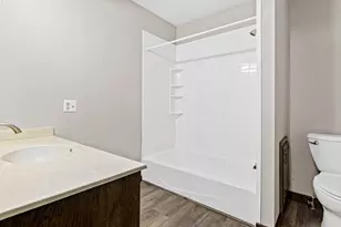 7211 Perry Ct E, Brooklyn Center, MN 55429 - Photo 37