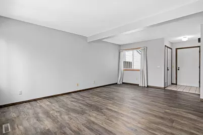 7211 Perry Court E #0, Brooklyn Center, MN 55429 - Photo 15