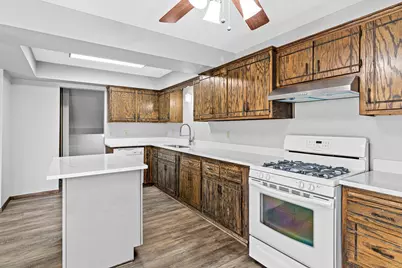 7211 Perry Court E #0, Brooklyn Center, MN 55429 - Photo 13
