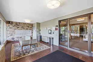 205 Barry Ave S, Wayzata, MN 55391 - Photo 3