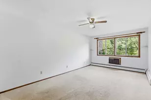 205 Barry Ave S, Wayzata, MN 55391 - Photo 17