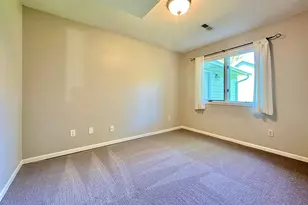 3598 Searle Ct, Vadnais Heights, MN 55127 - Photo 29