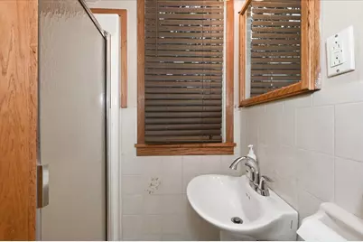 128 W Quince Street, Duluth, MN 55811 - Photo 11