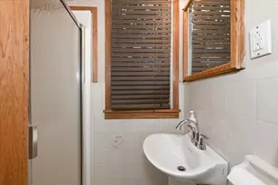 128 W Quince St, Duluth, MN 55811 - Photo 11
