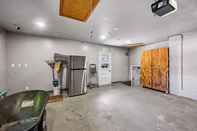 8113 Dakota Lane, Chanhassen, MN 55317 - Photo 23