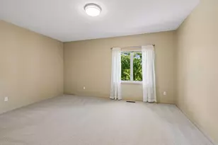 7063 Oak Pointe Curv, Bloomington, MN 55438 - Photo 31