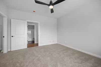 216 10th Avenue NE, Hutchinson, MN 55350 - Photo 37