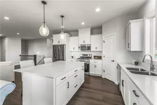 246 10th Ave NE, Hutchinson, MN 55350 - Photo 25